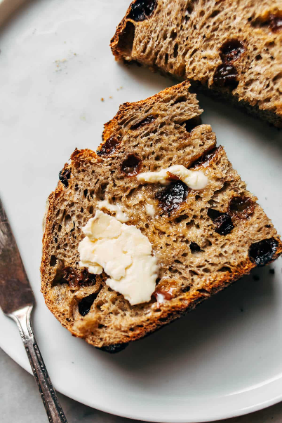 Organic Cinnamon Raisin Loaf